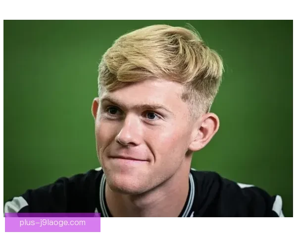 2025年八月纽卡斯尔联官宣四千五百万镑签下切尔西后卫霍尔案